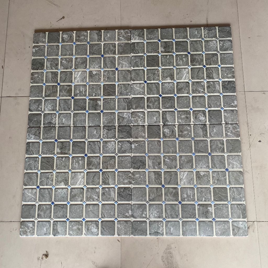 Keramik 50x50 mulia kasar