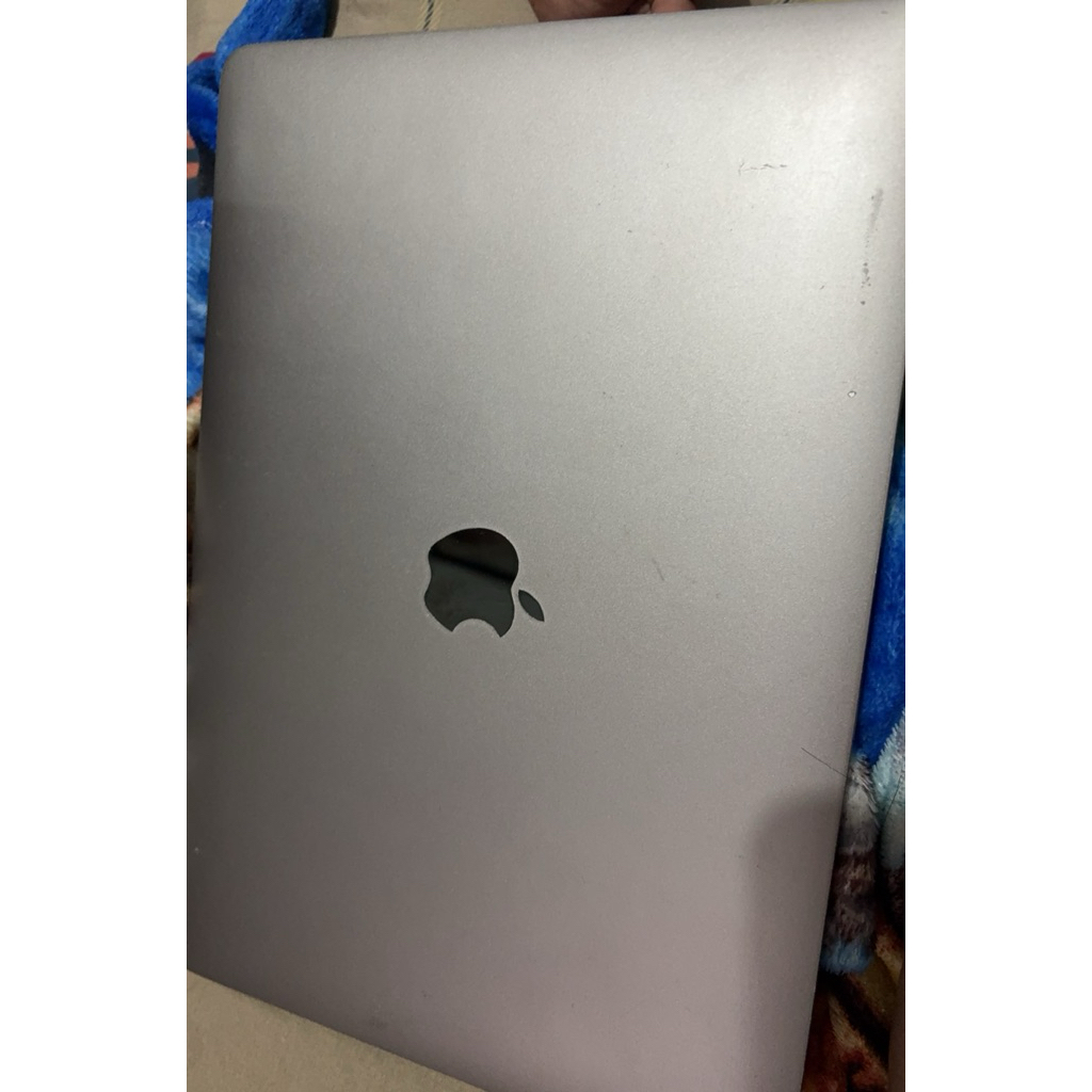 APPLE MACBOOK PRO 13 2017