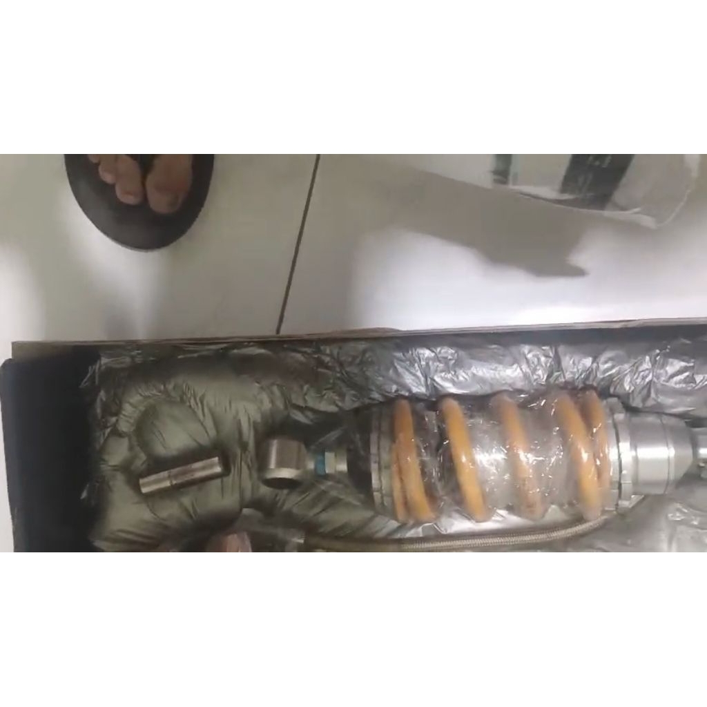 shock Ohlins yamaha R25