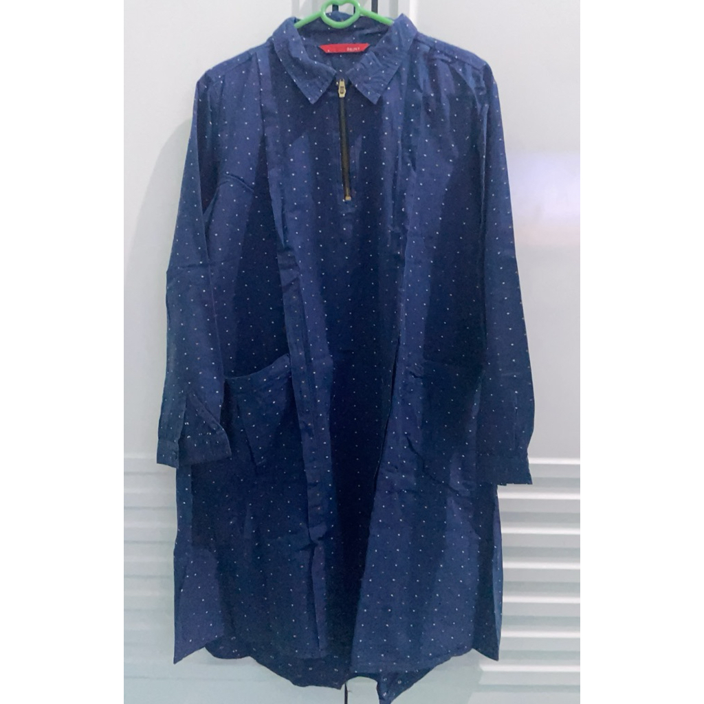 Blouse/Tunik/Kemeja Wanita Merk Dauky Size S-Preloved
