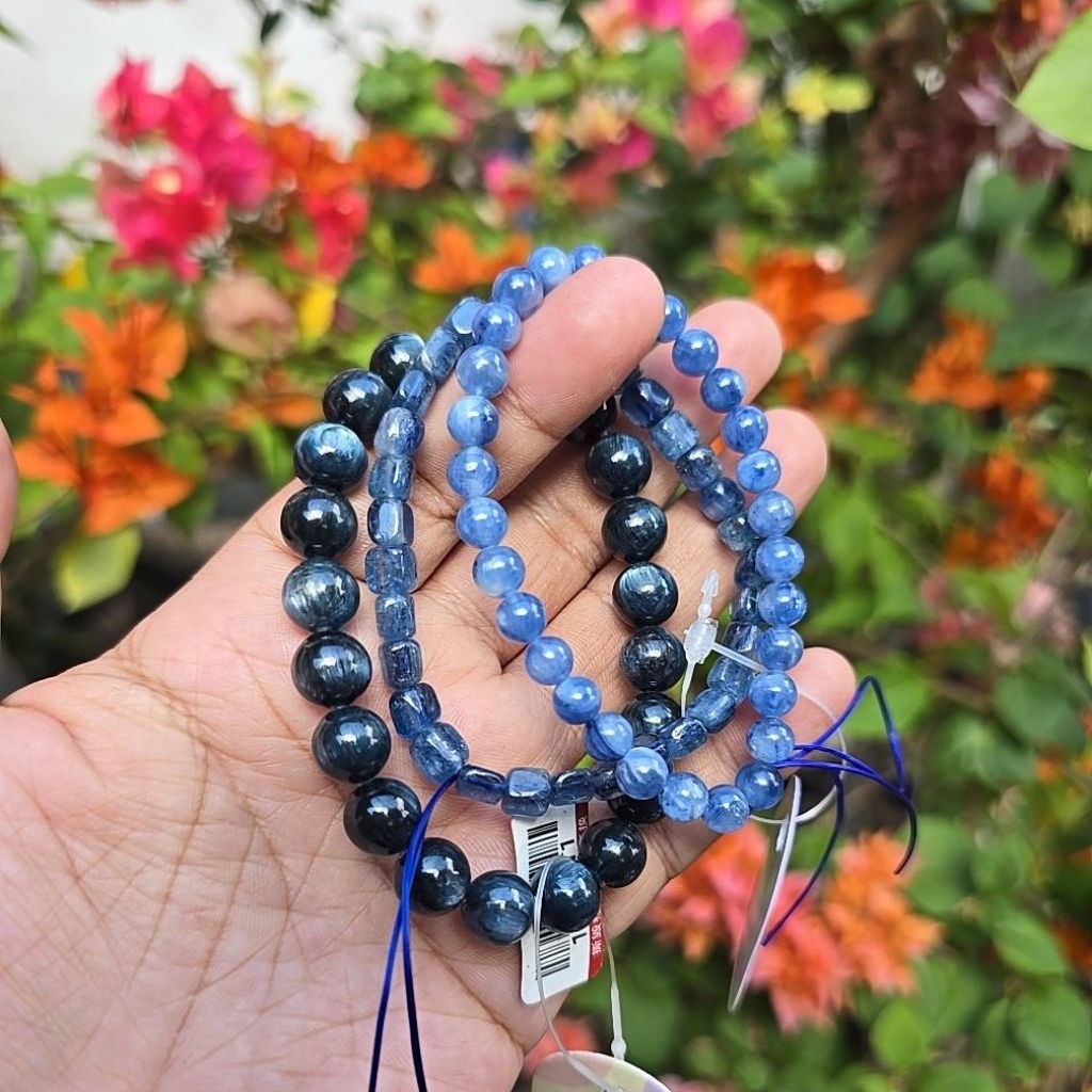 Gelang kyanite