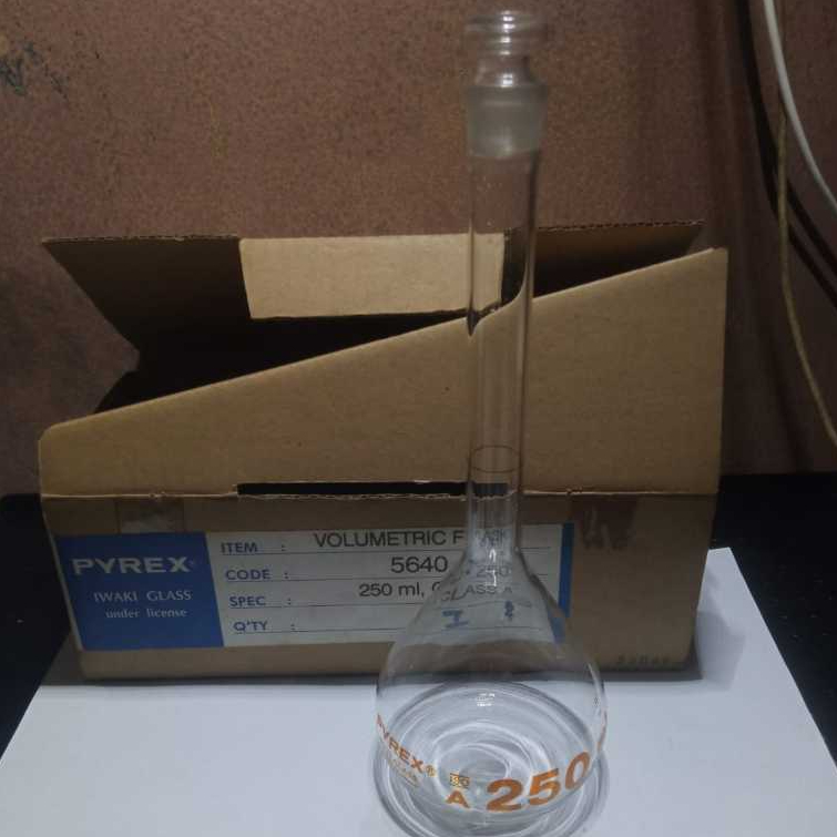 Labu Ukur / Volumetric Flask 250 ml IWAKI PYREX Original (Class A)  Kondisi 100% BARU (Brand New In 