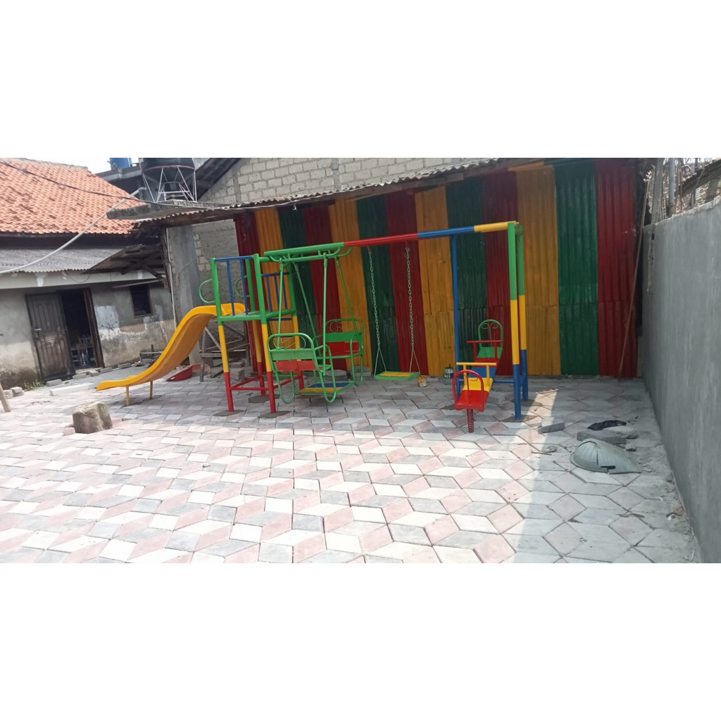 mainan anak tiga set peosotan ke samping