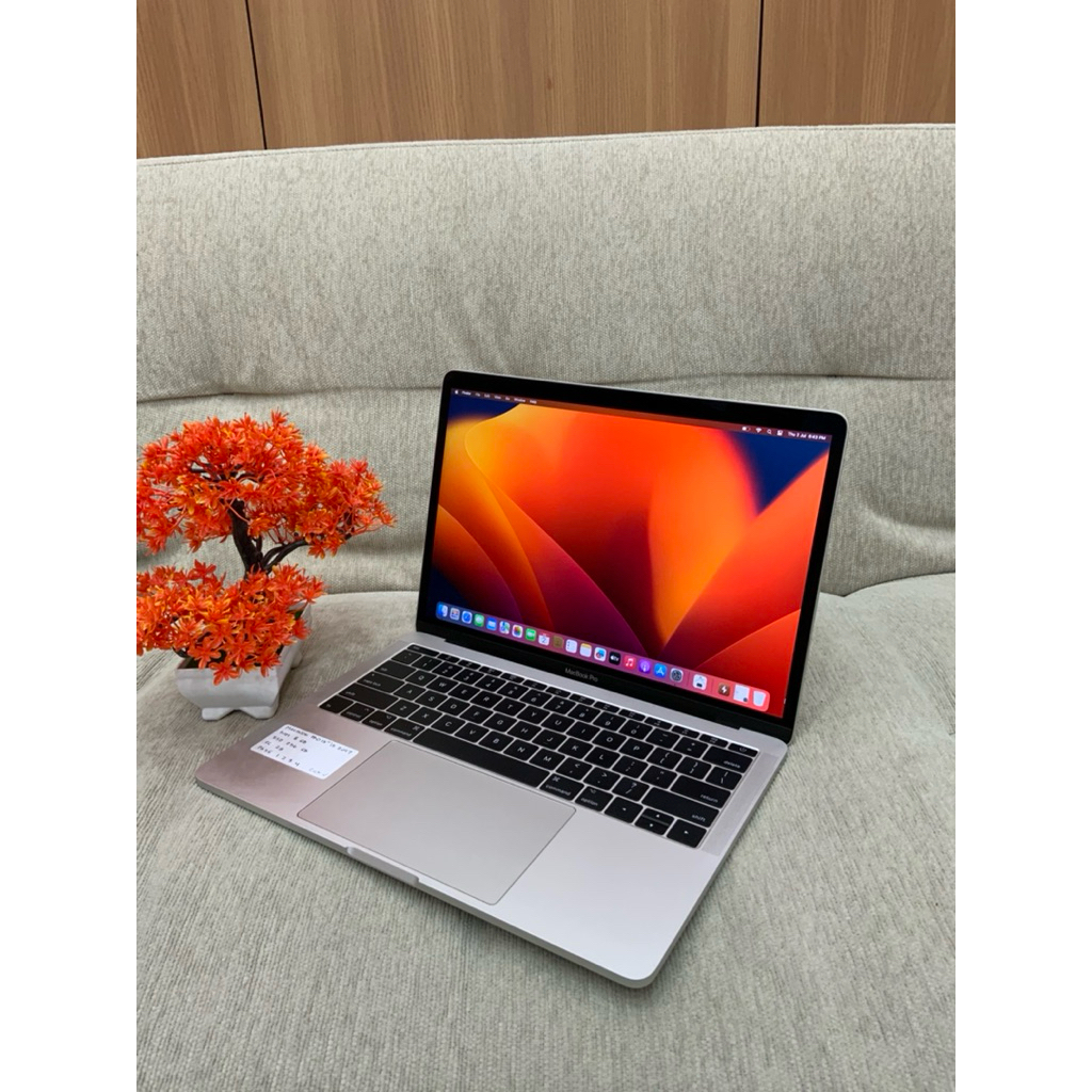 MacBook Pro 2017 i5 13inch 8GB 256GB