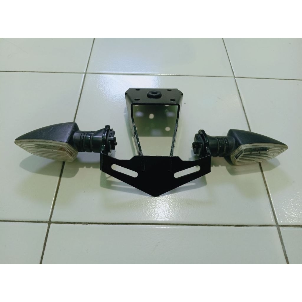 Tail tidy yamaha New Vixion R / All new vixion by street set lampu reting
