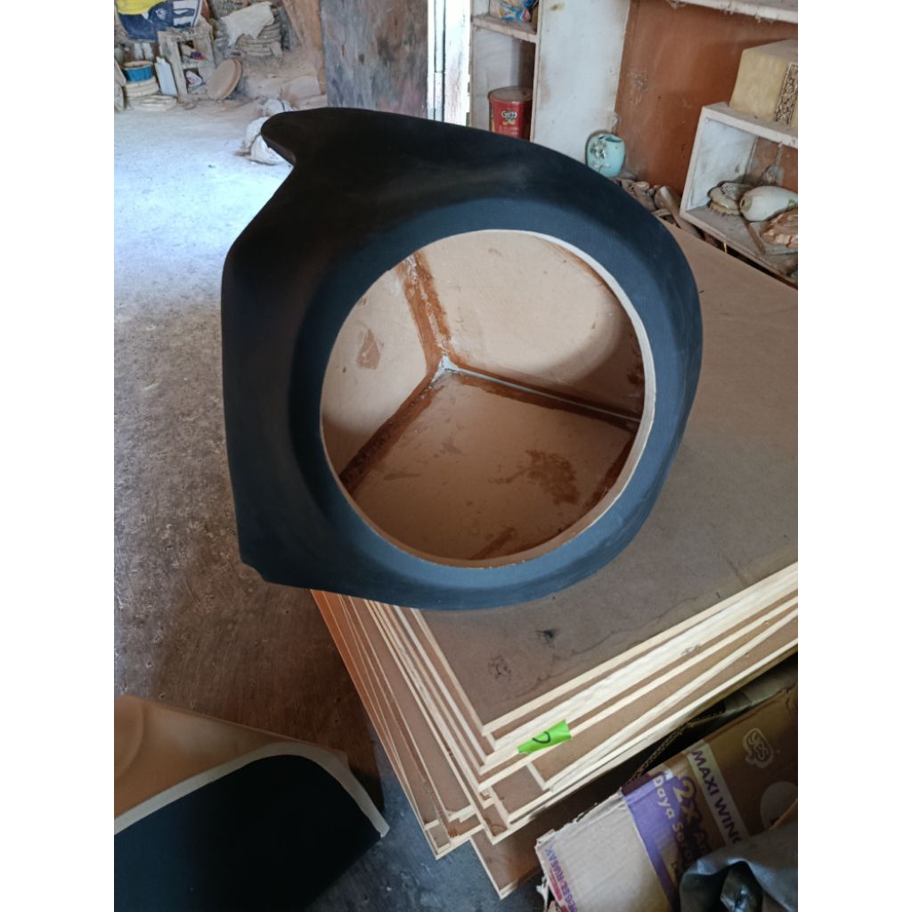 Box sudut honda jazz RS 12" kiri