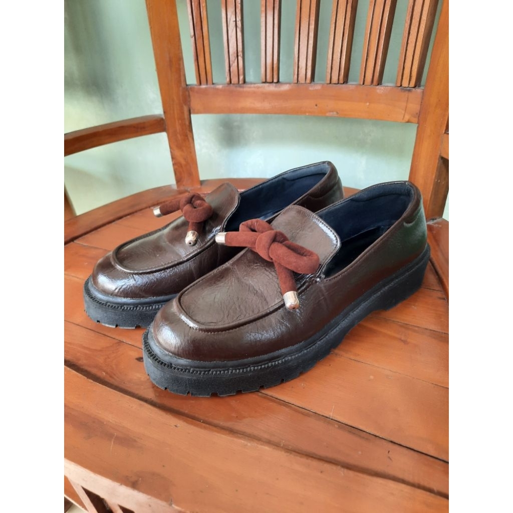 [COD] Preloved Sepatu Docmart Wanita Coklat