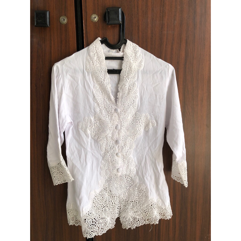 Kebaya Encim Preloved