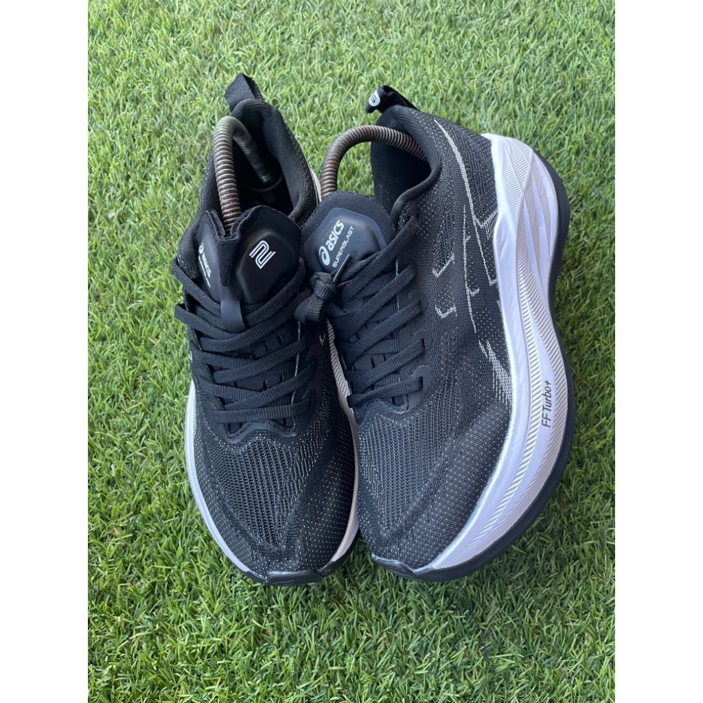 Asics Superblast