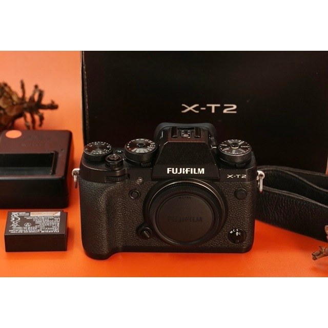 Fujifilm XT-2 XT2 Body Only Fullset B1212