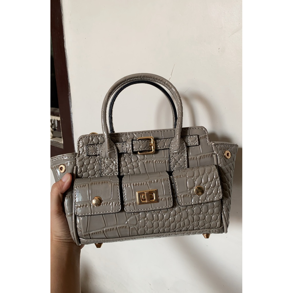 Preloved Andari Bag