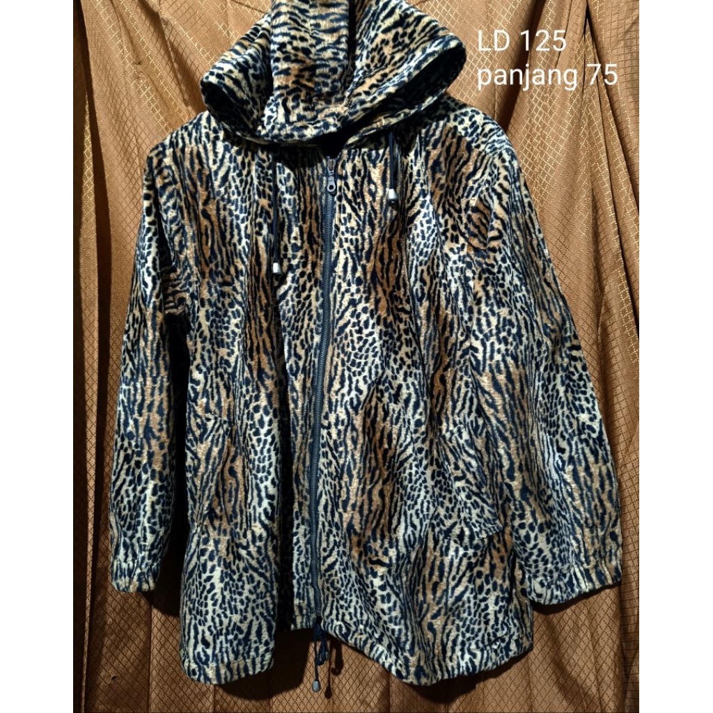 jaket hoodie bulu leopard jaket winter bulu leopard jaket musim dingin bulu leopard jaket full bulu 