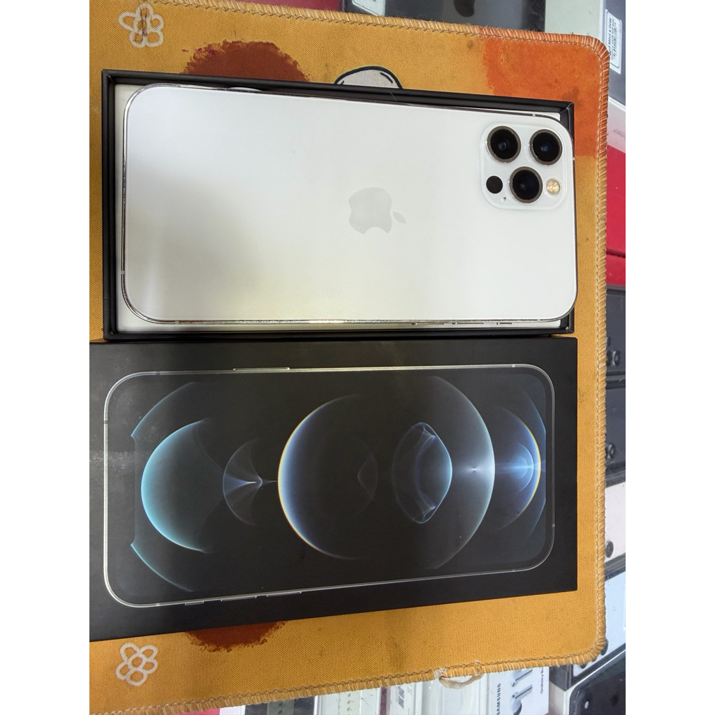 Iphone 12 Pro 128GB second ex garansi resmi