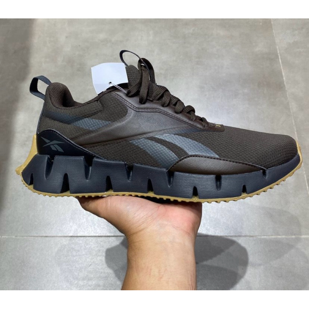 [D] Sepatu Reebok Zig Dynamica Str - Brown