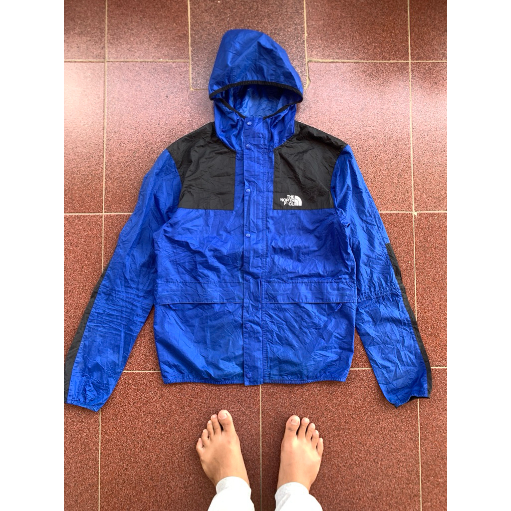 jaket outdoor brand the north face anniversary sepeda running mancing original parasut pria wanita u