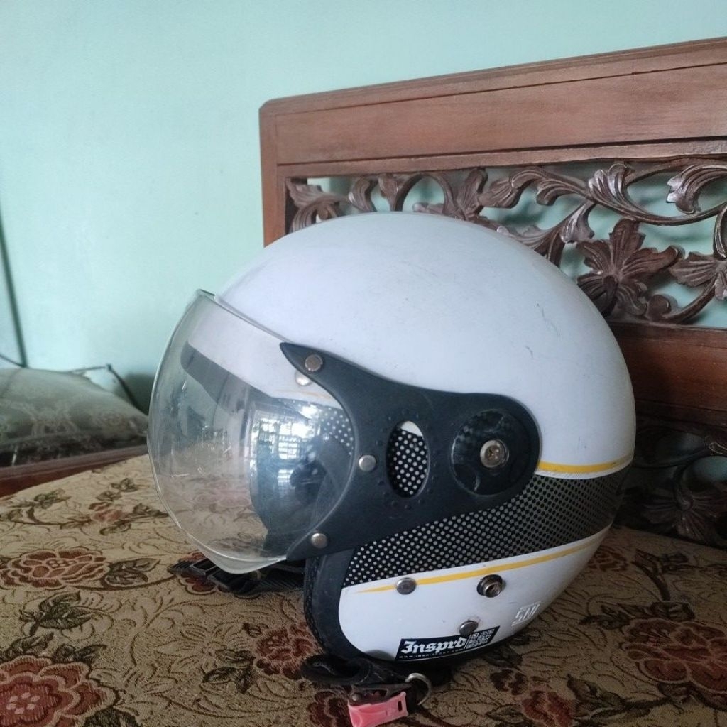 HELM SCOOPY SECOND