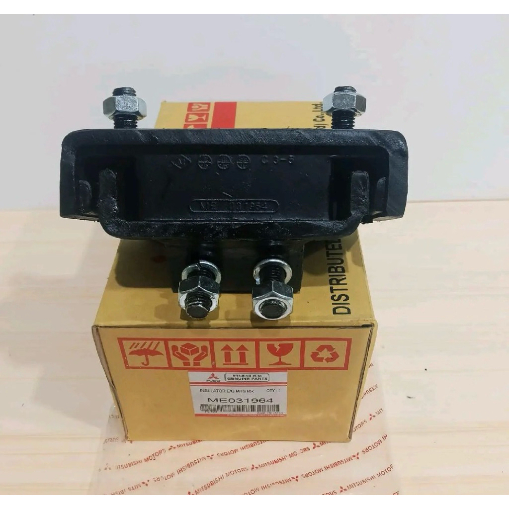 Trans Mounting Fuso FM Fm516 Karet Dudukan Bak Fuso Fm Fm516 Fm517