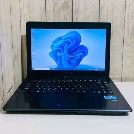 Laptop Asus X451 Celeron sudah Ssd siap pakai