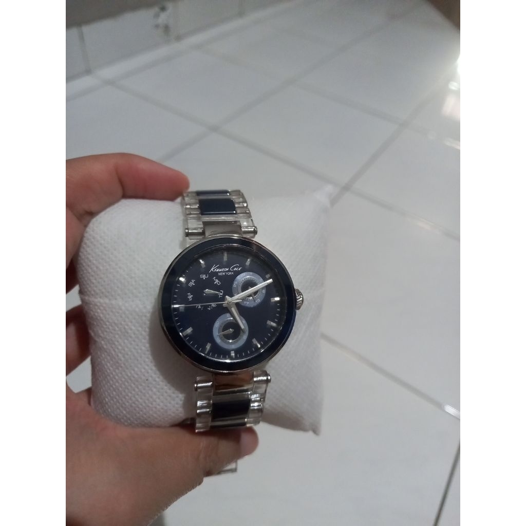 preloved kenneth cole