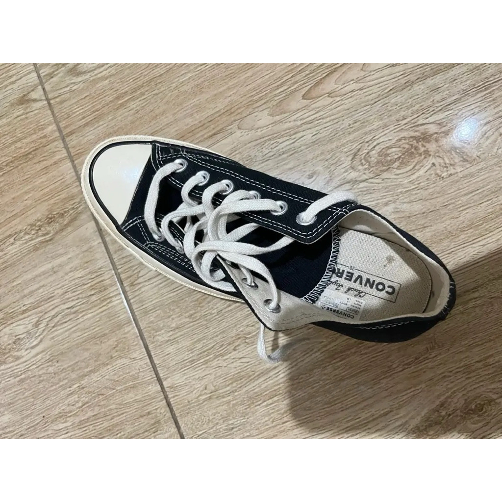 sepatu converse second/bekas