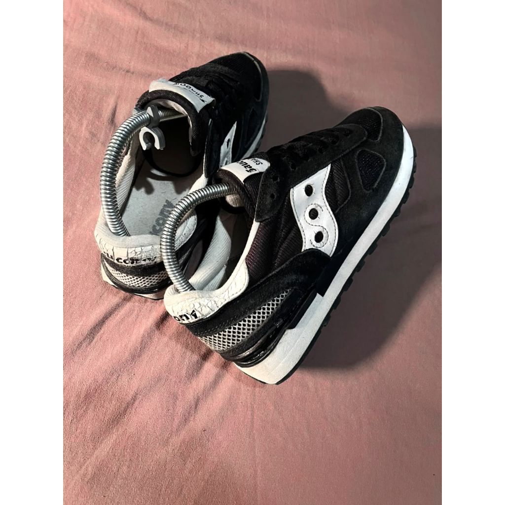 SAUCONY SHADOW BLACK & WHITE