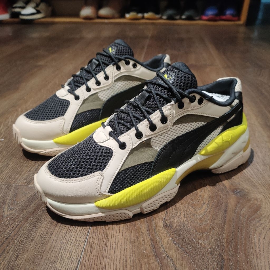 (Preloved) Sepatu Puma LQDCELL Size 39