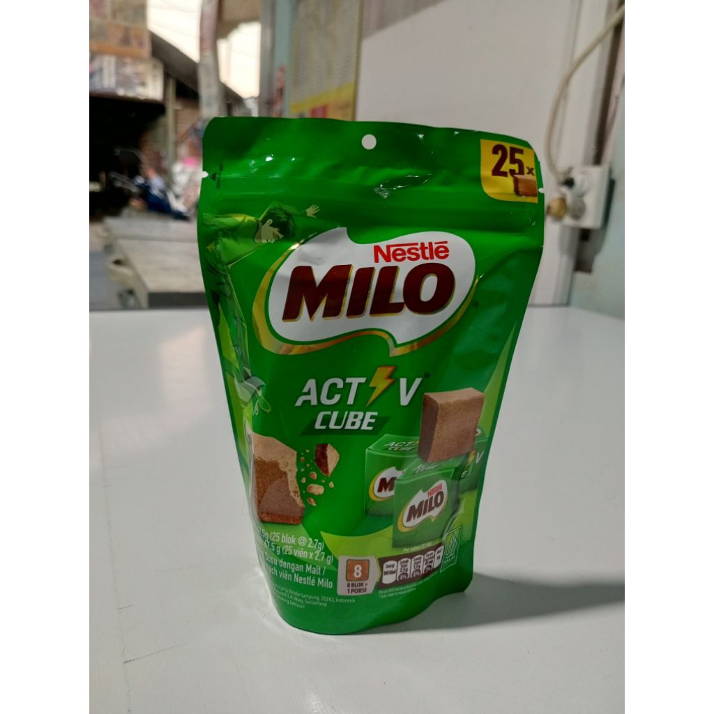 Milo cube