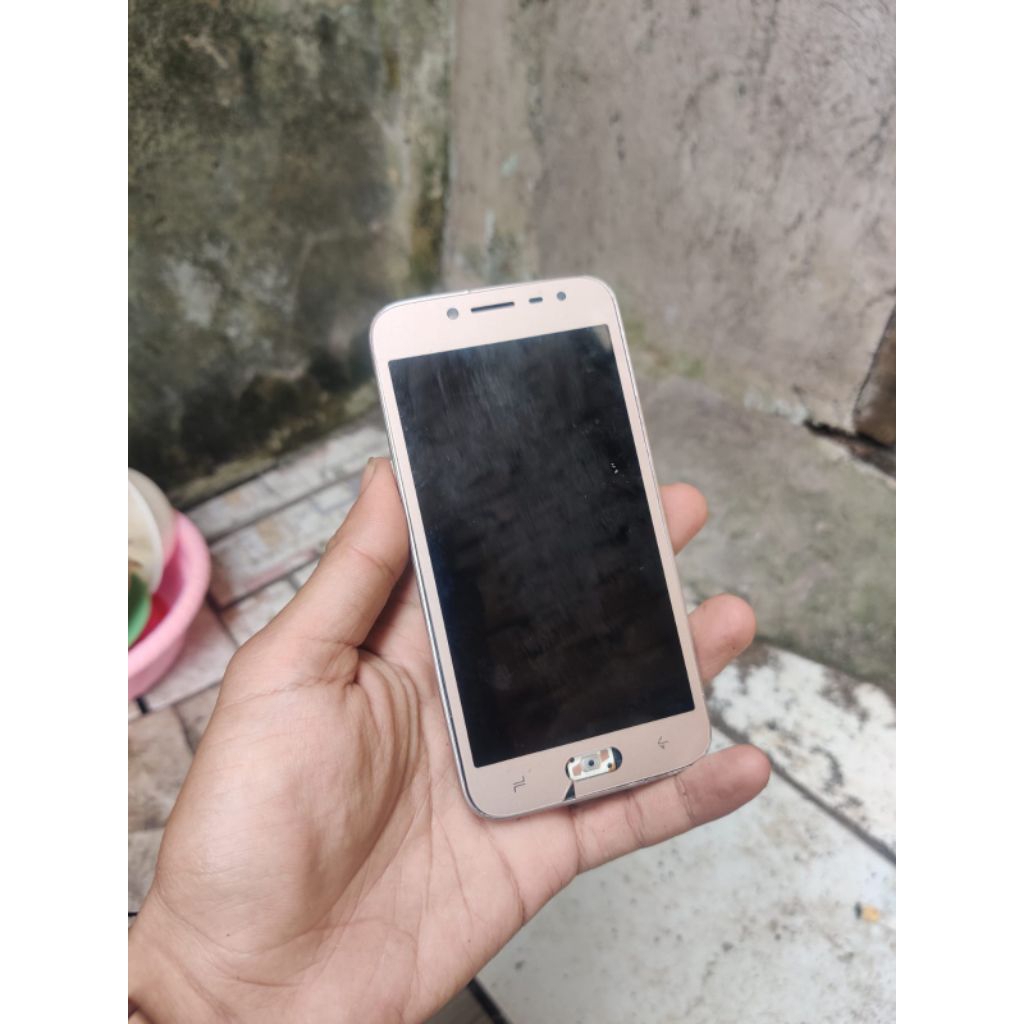 Samsung j2pro minus