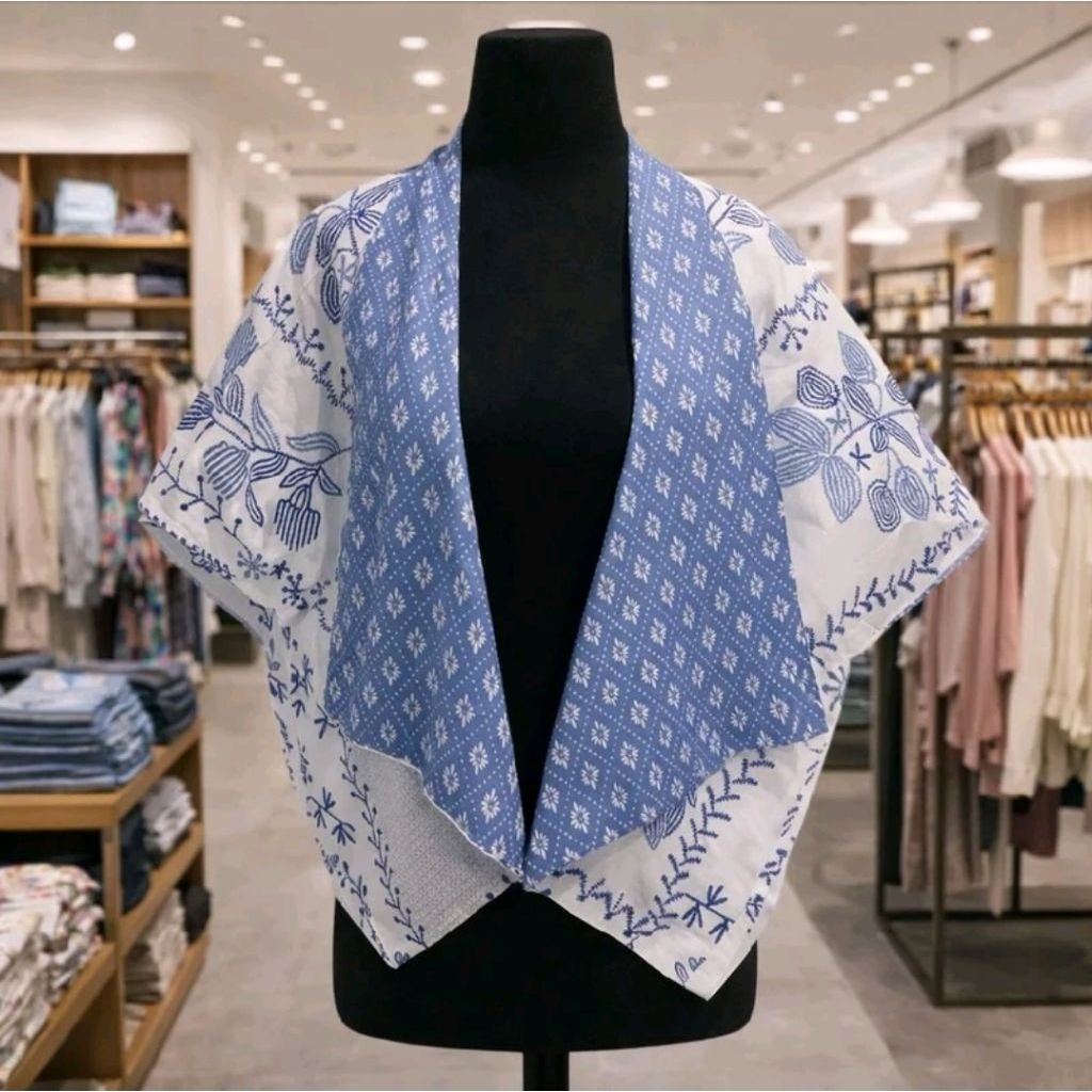 Bolero batik motif bolak balik