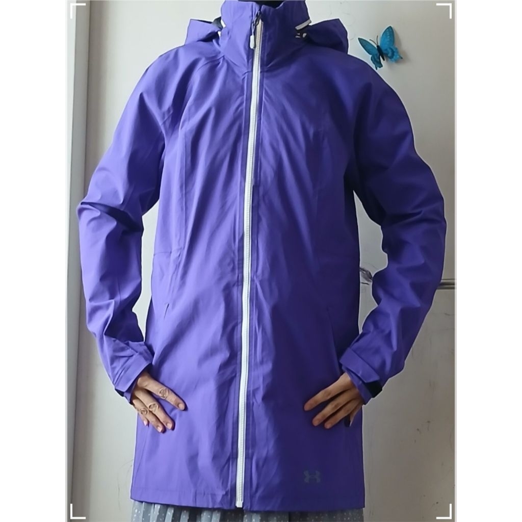Jaket Windbreaker Under Armour Wanita