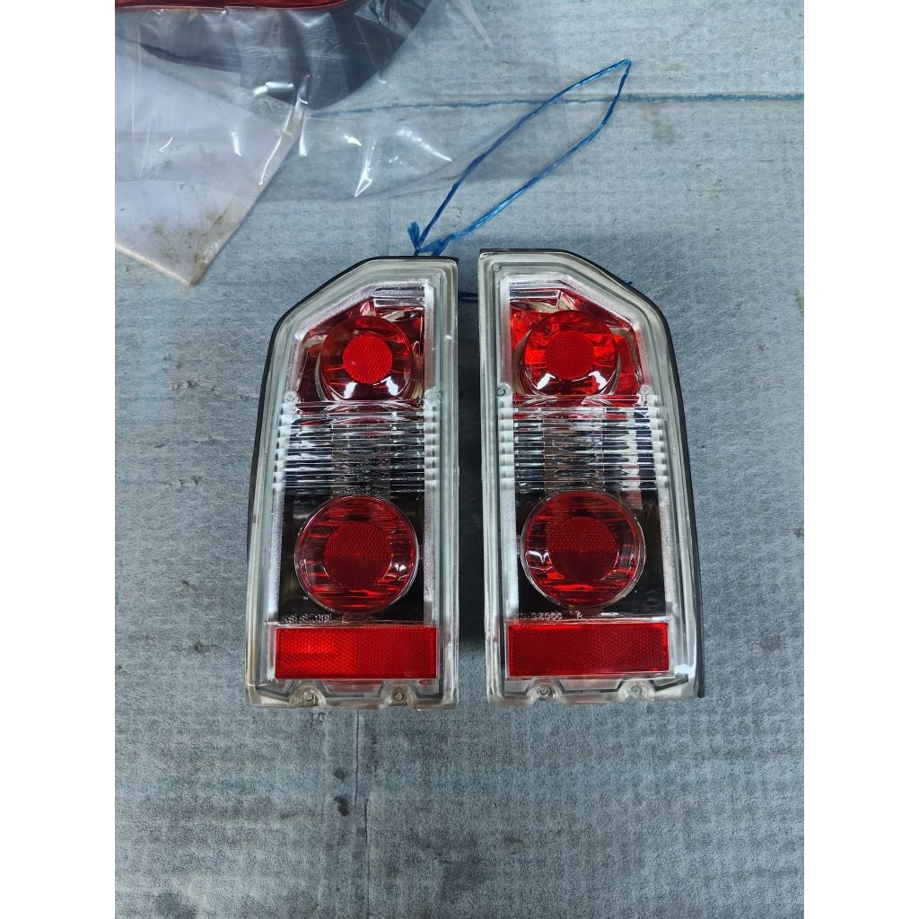 Stoplamp suzuki escudo sidekick.