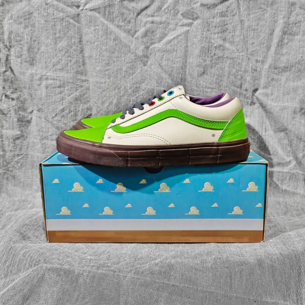 Vans Old Skool x Toy Story (Buzz Lightyear)