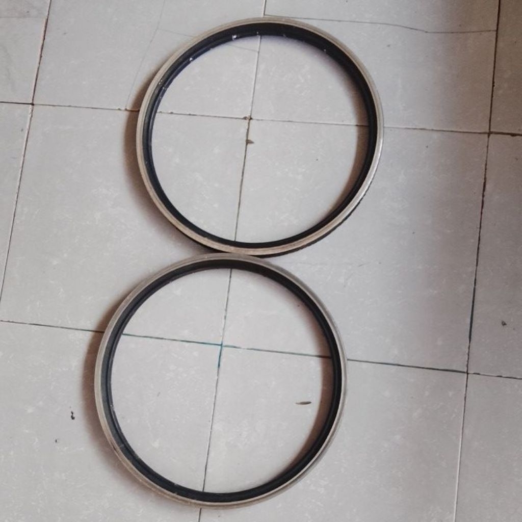 velg rims 20 inch 28 hole