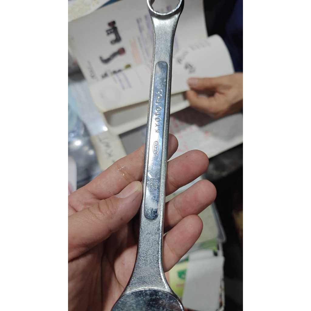 Kunci Ring Pas 21 KTC