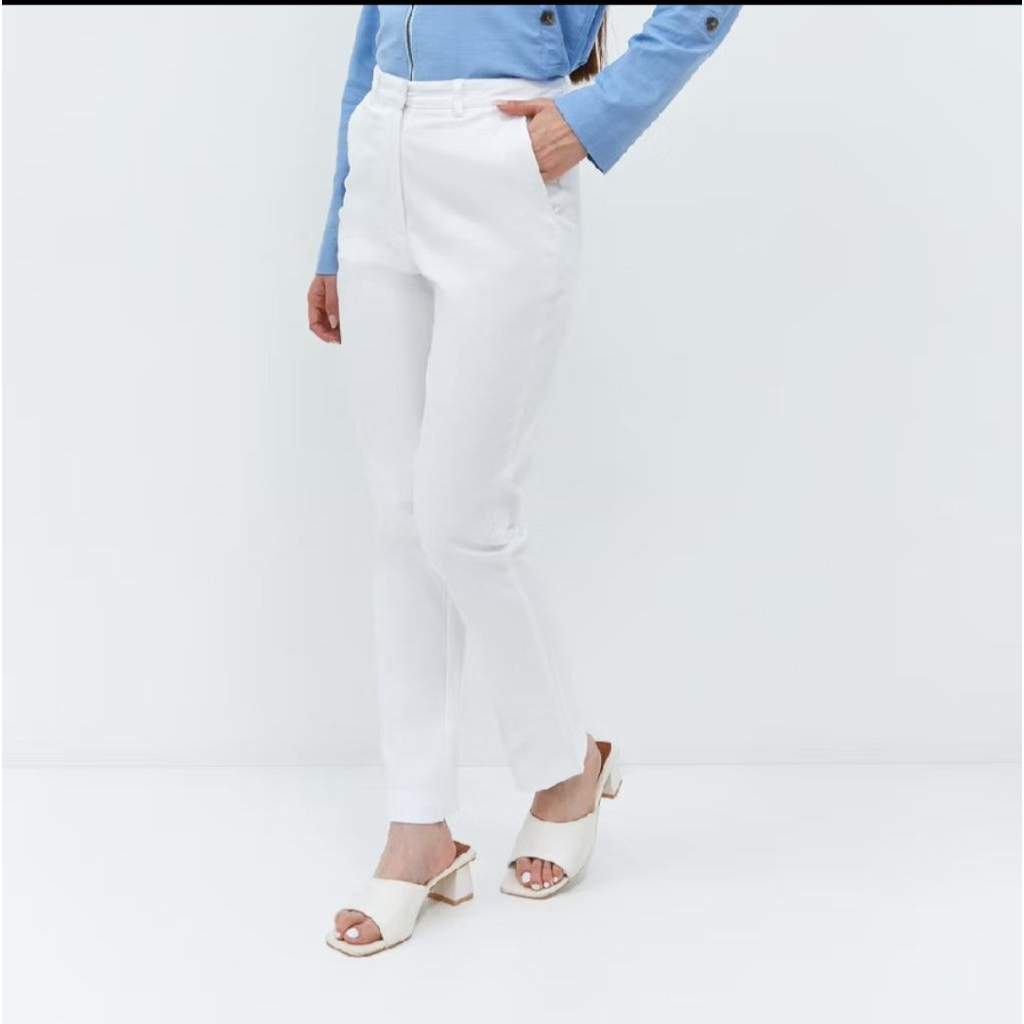 White Chinos Pants - GEELA, Pakaian Wanita