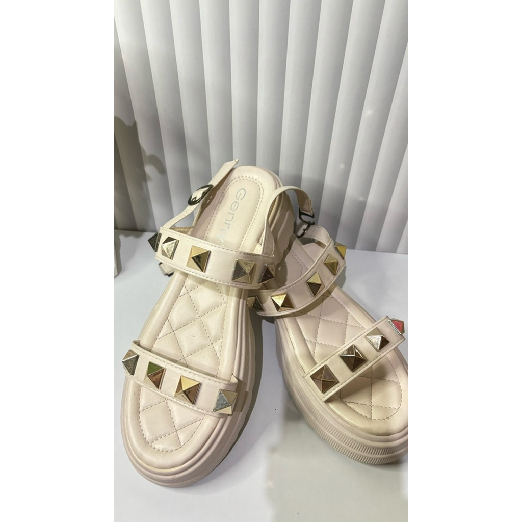 sepatu sandal genny uk 40
