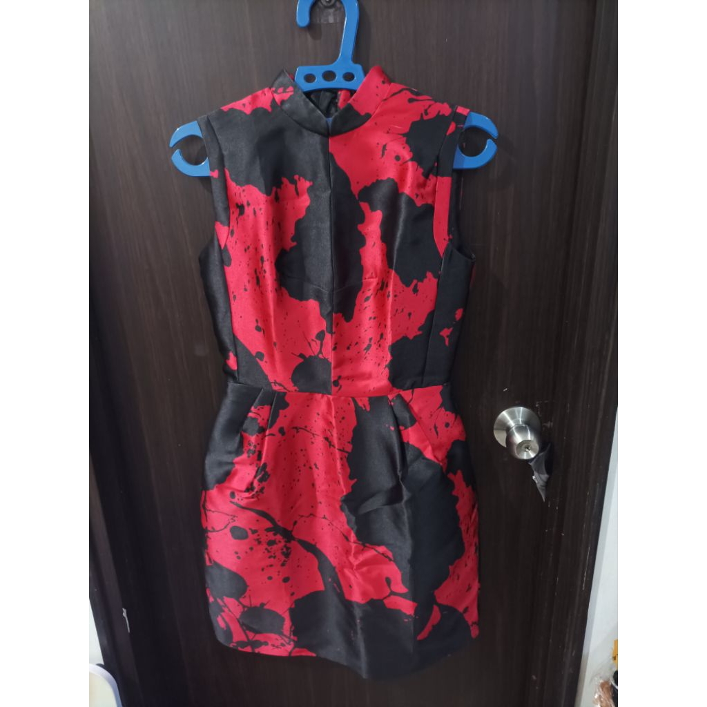 preloved dress merah cheongsam Shanghai Tang