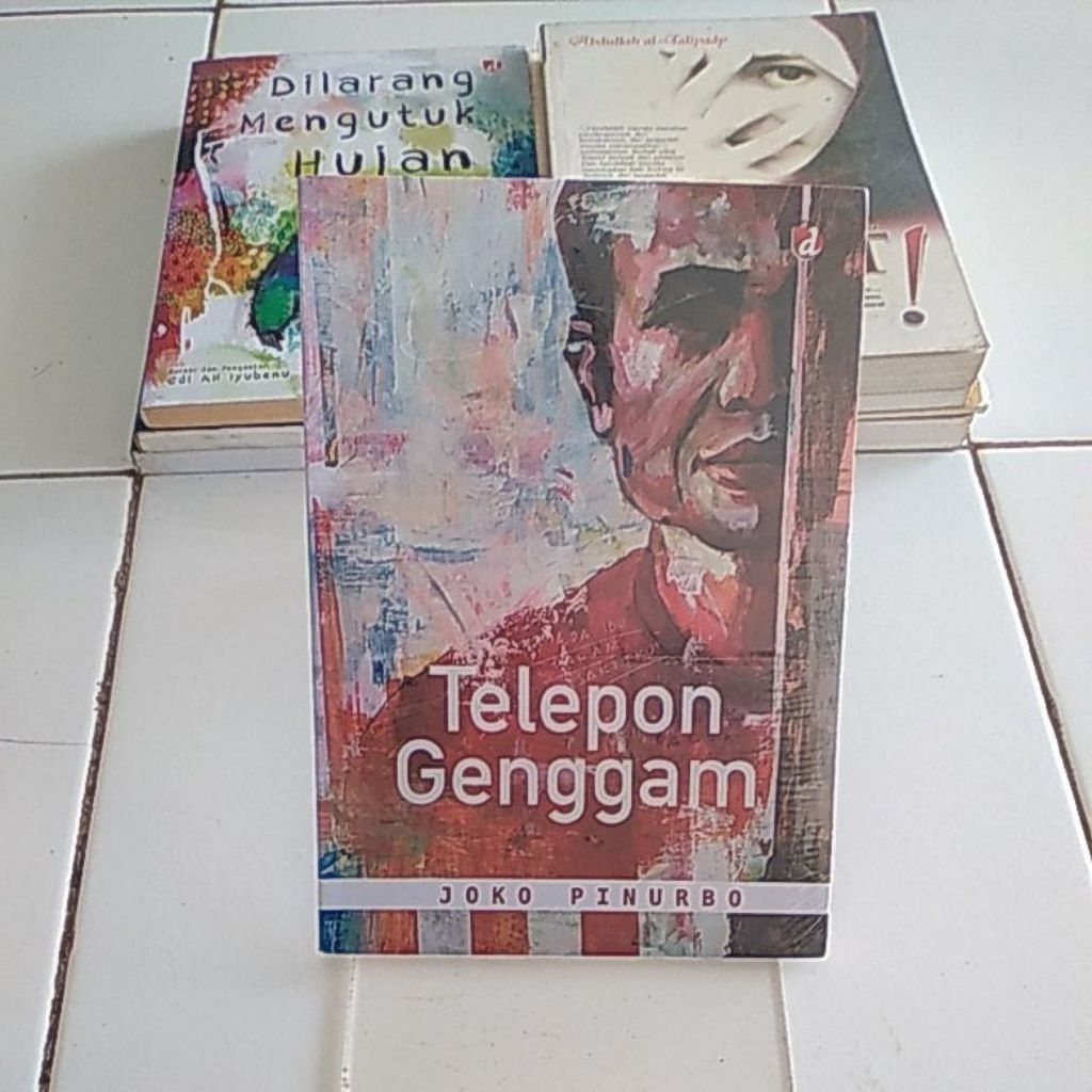 joko pinurbo telepon genggam