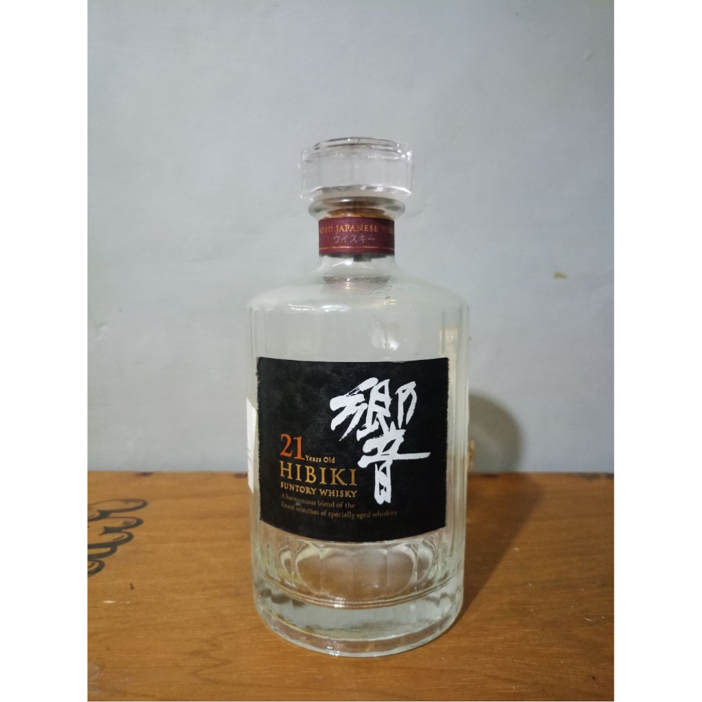 botol bekas hibiki21