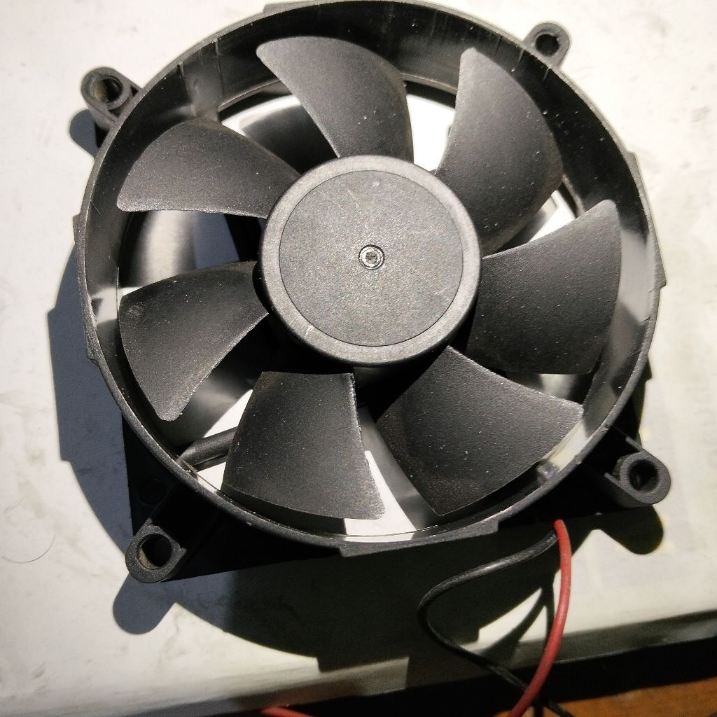 KIPAS (FAN) DC12 EX /BEKAS PSU KOMPUTER UKURAN 8×8×2,5 MERK RENDEM