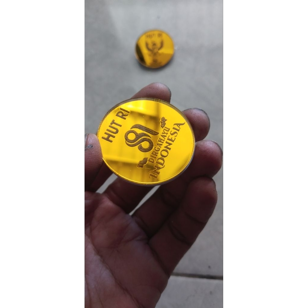pin panitia hut ri