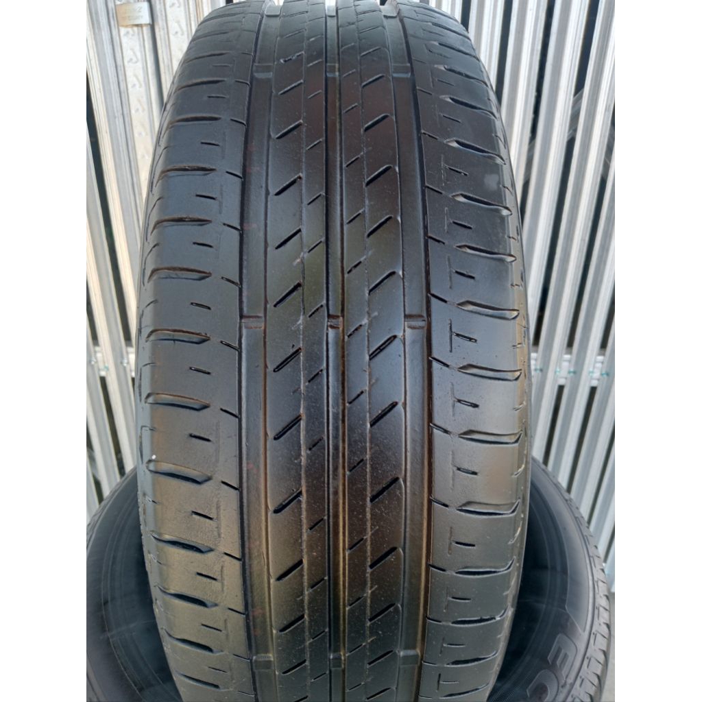 BAN 205 65 R15 BRIDGESTONE ECOPIA