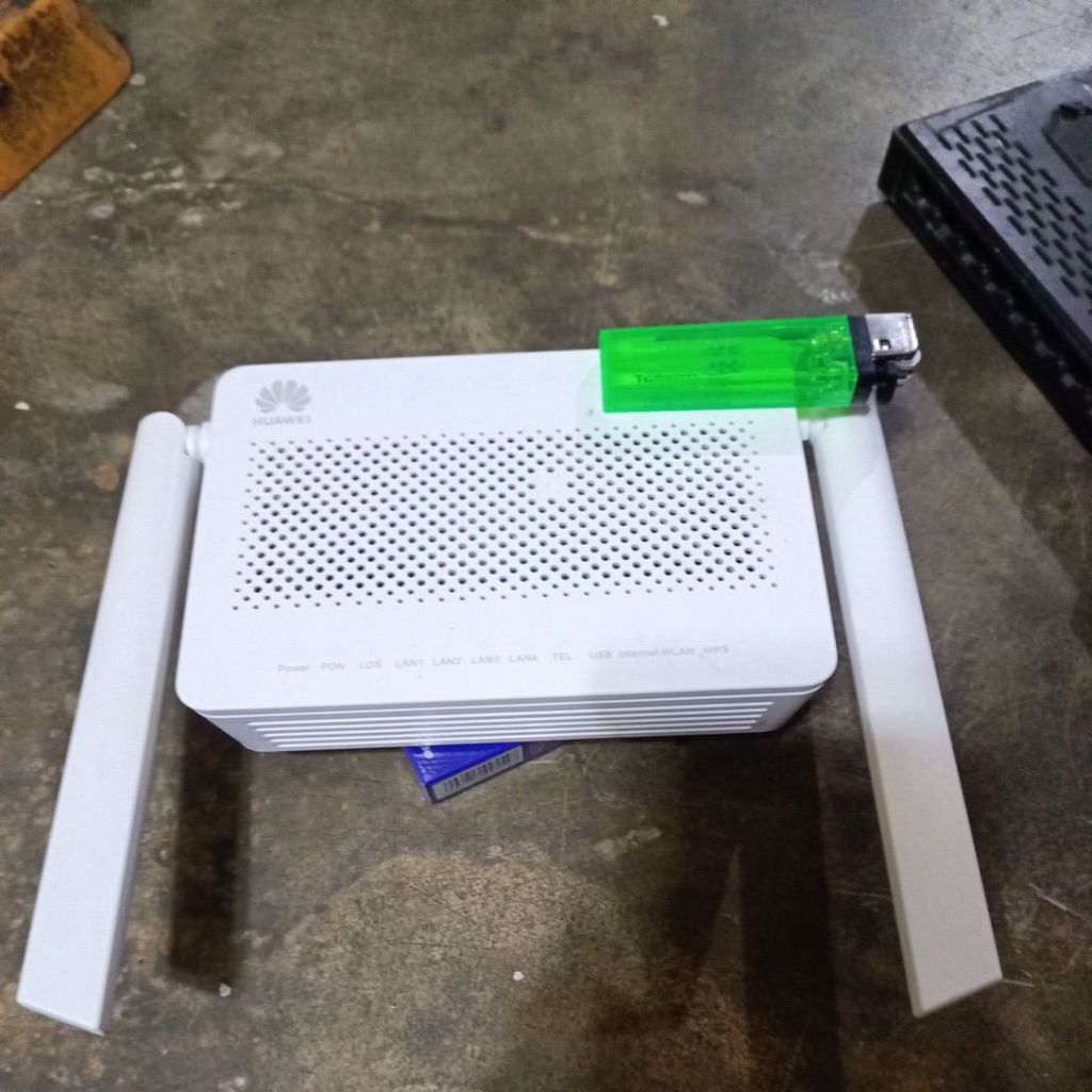 Huawei hg8145v5