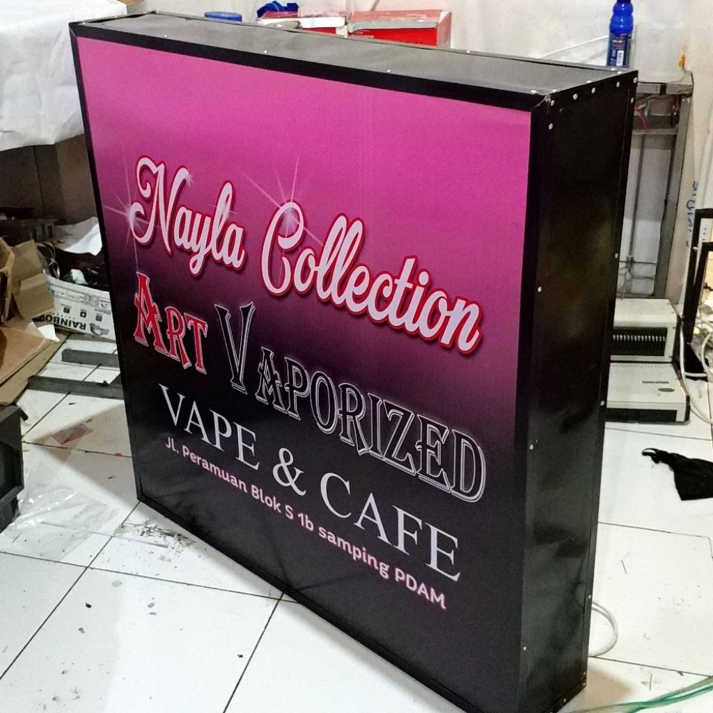 NEON BOX BACKLITE