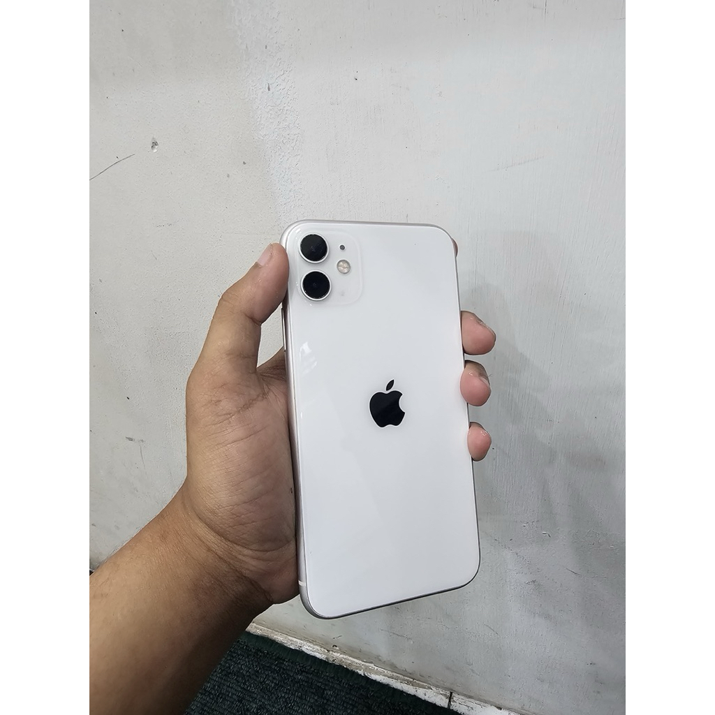 Iphone 11 white 128gb all operator