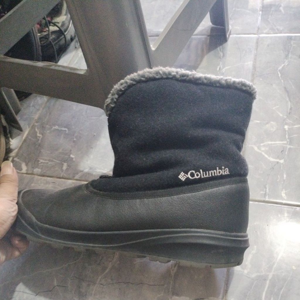 sepatu second original gunung size 44/28