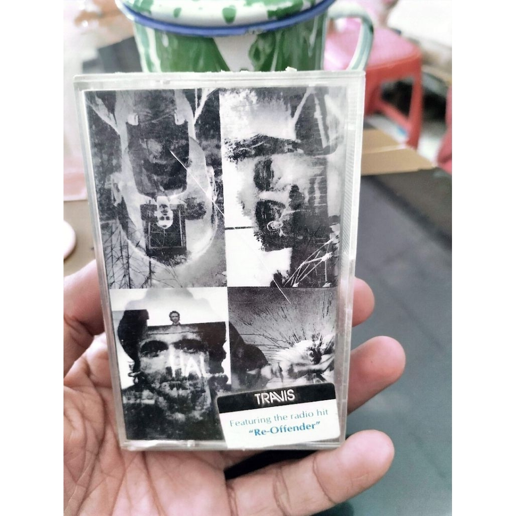kaset travis 12 memories ( open segel)