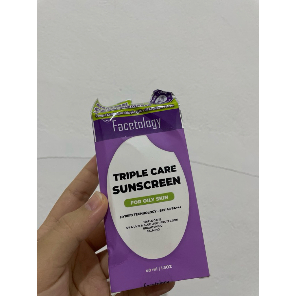 PRELOVED - Facetology Sunscreen