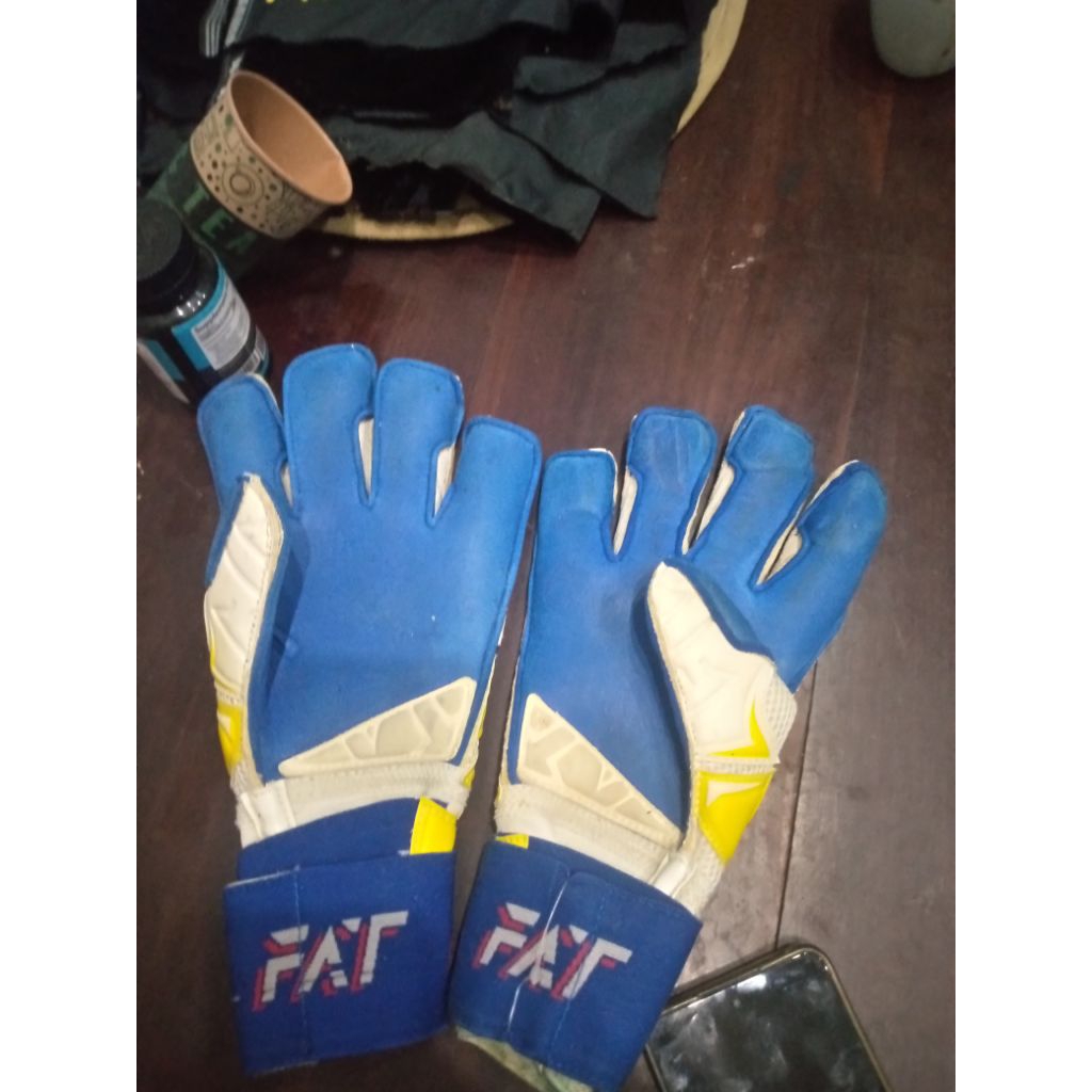 sarung tangan kiper fat