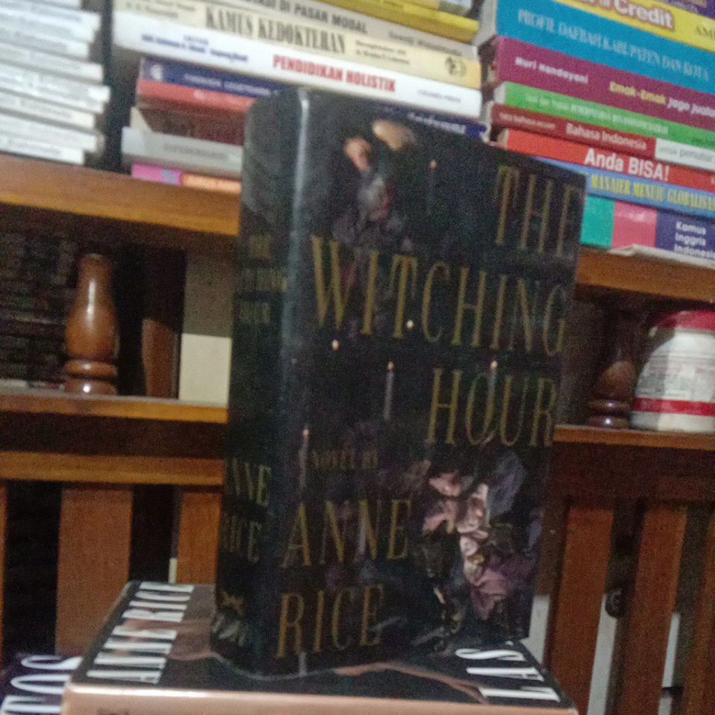 THE WITCHING HOUR - ANNE RICE